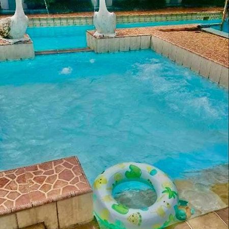 Vila Princess,Sentul 4Bedroom Dan Tenda Camping,Private Pool, Tenis Meja, Mini Billiard, Karaoke, Ayunan,Bbq, 08Satu3 80Satu6 4Satu5Satu Богор Екстер'єр фото