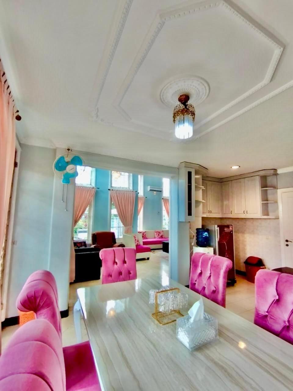 Vila Princess,Sentul 4Bedroom Dan Tenda Camping,Private Pool, Tenis Meja, Mini Billiard, Karaoke, Ayunan,Bbq, 08Satu3 80Satu6 4Satu5Satu Богор Екстер'єр фото