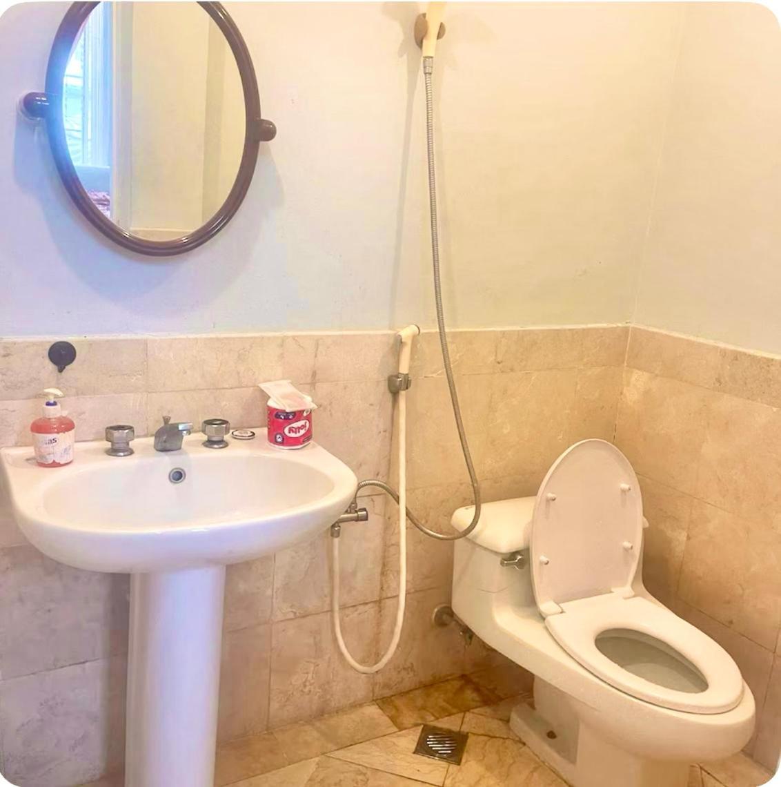 Vila Princess,Sentul 4Bedroom Dan Tenda Camping,Private Pool, Tenis Meja, Mini Billiard, Karaoke, Ayunan,Bbq, 08Satu3 80Satu6 4Satu5Satu Богор Екстер'єр фото