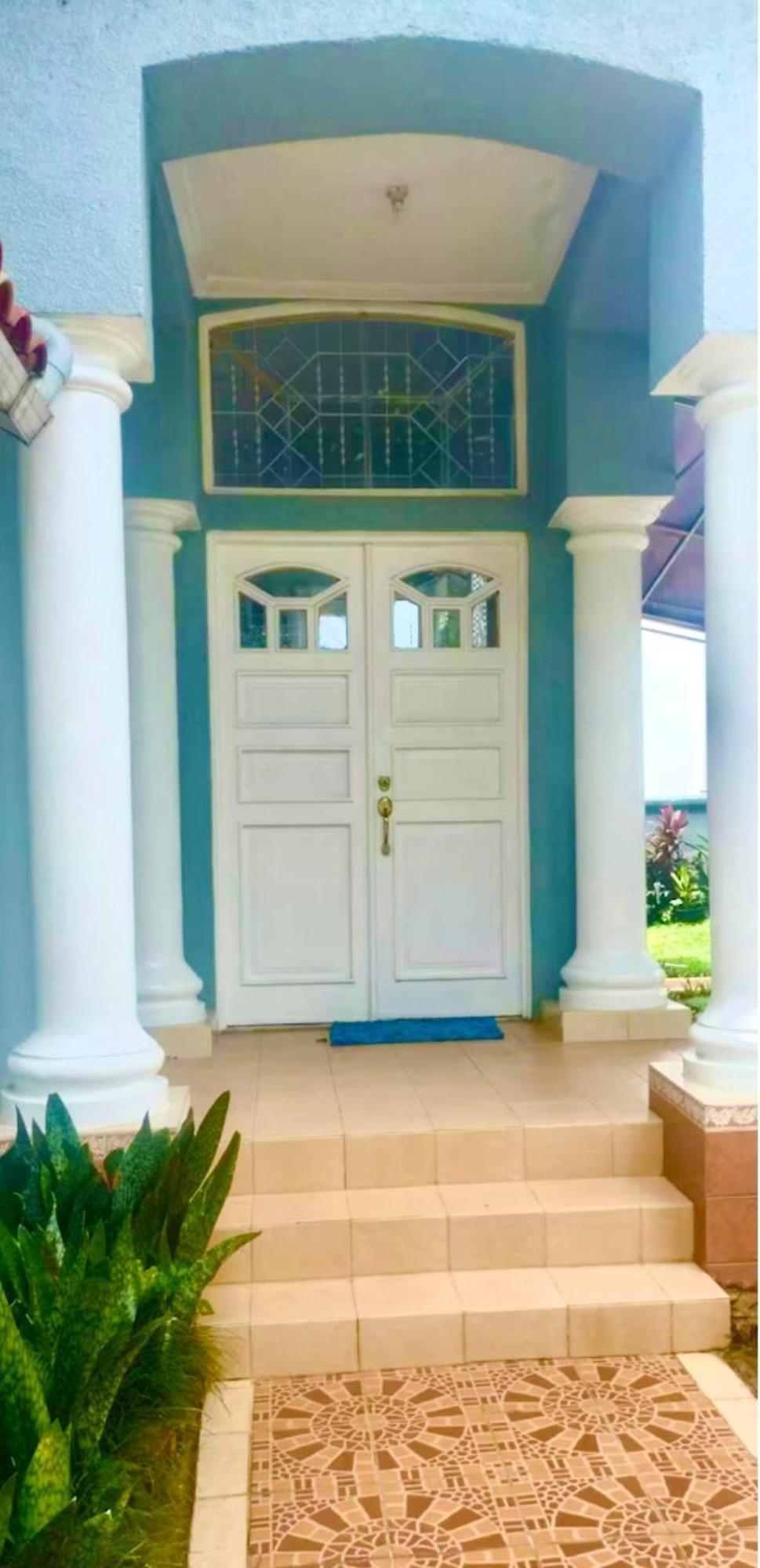 Vila Princess,Sentul 4Bedroom Dan Tenda Camping,Private Pool, Tenis Meja, Mini Billiard, Karaoke, Ayunan,Bbq, 08Satu3 80Satu6 4Satu5Satu Богор Екстер'єр фото